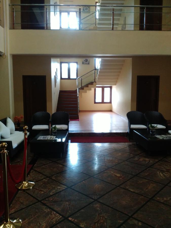 Hotel Deepali Sāgar Exterior foto
